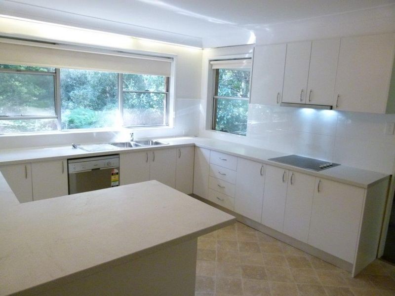 18 Elegans Avenue, St Ives NSW 2075