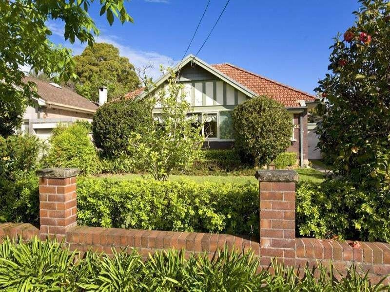 41 Addison Avenue, Roseville NSW 2069