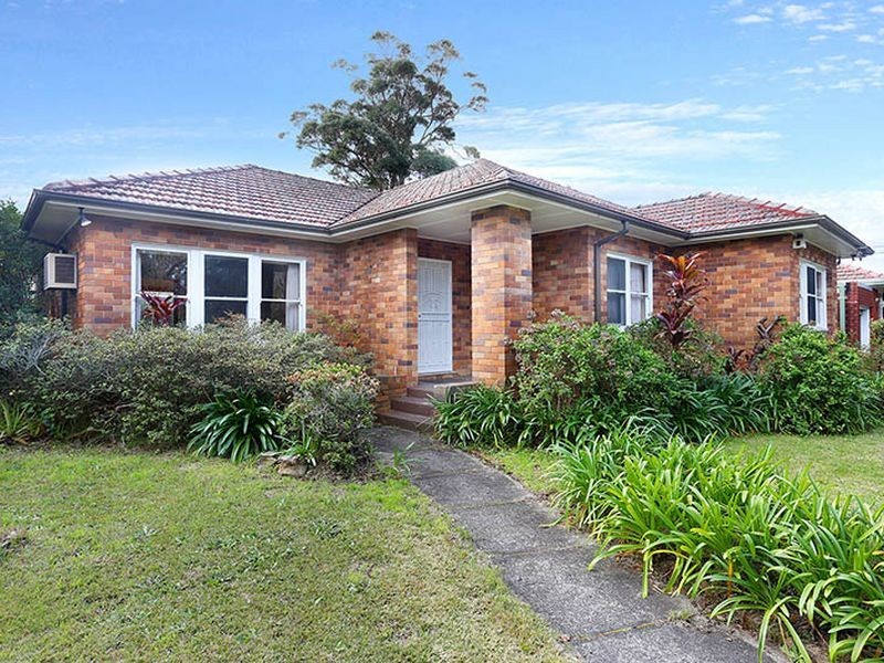 32 Clanville Road, Roseville NSW 2069