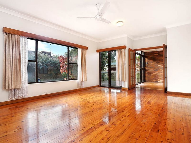 32 Clanville Road, Roseville NSW 2069