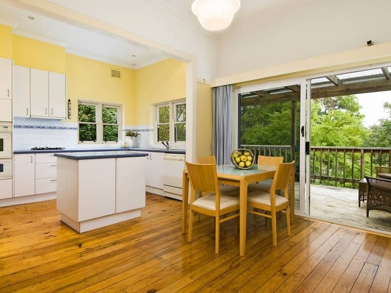 33 Dudley Avenue, Roseville NSW 2069