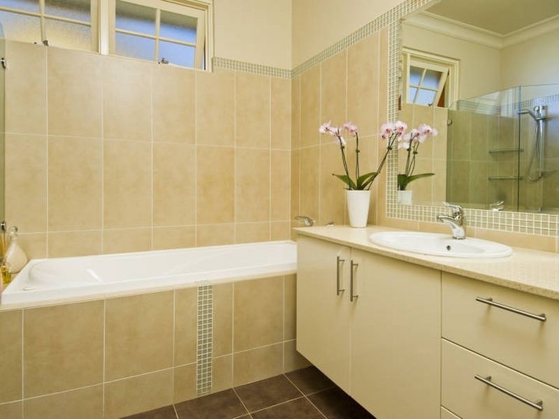 73a Shirley Road, Roseville NSW 2069