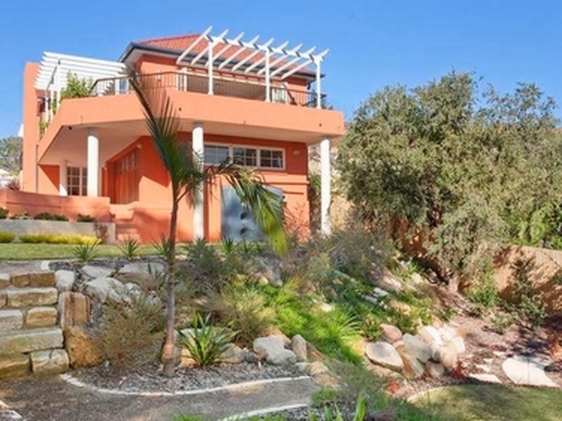 73a Shirley Road, Roseville NSW 2069