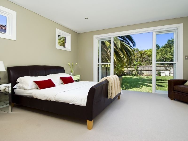 15 Melnotte Avenue, Roseville NSW 2069