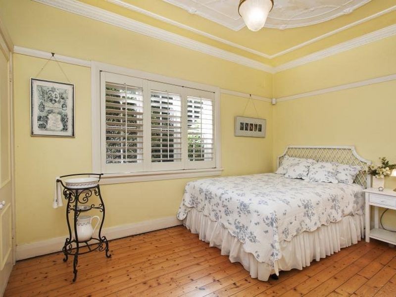 15 Barcoo Street, Roseville NSW 2069