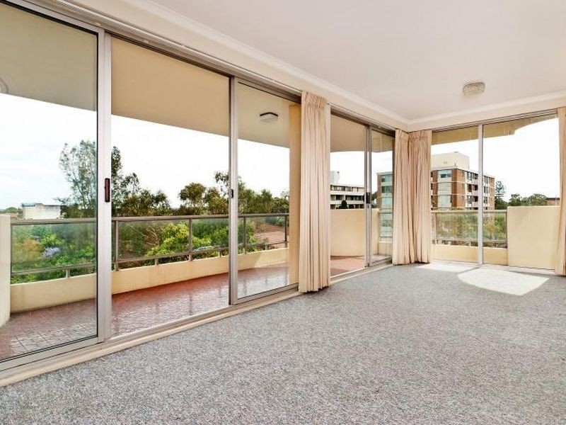 25/21 Johnson Street, Chatswood NSW 2067