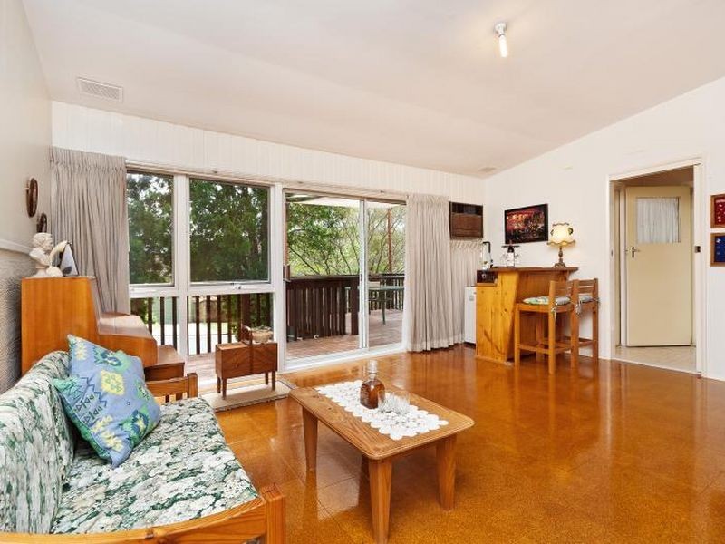 36 Northumberland Avenue, Mount Colah NSW 2079