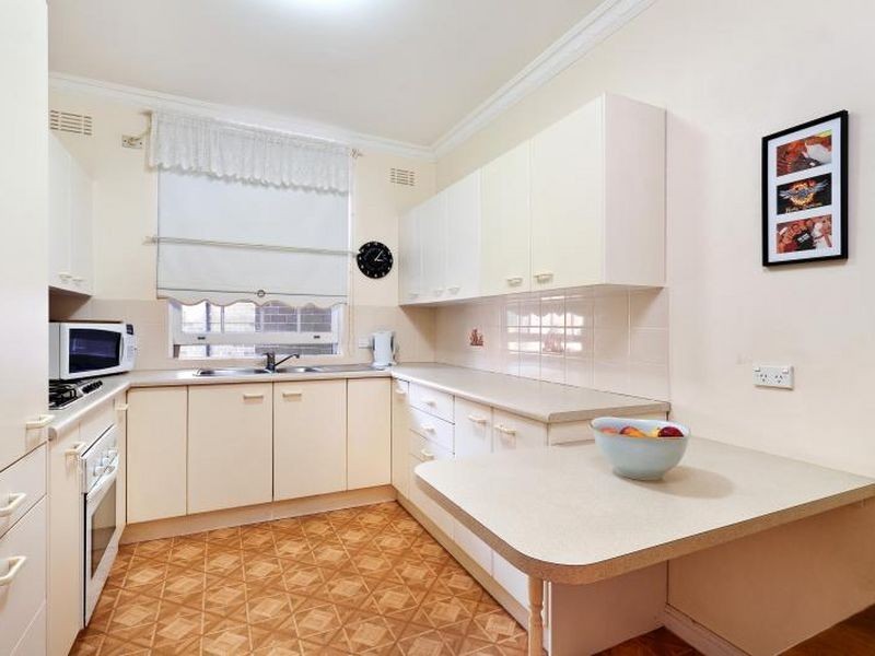 12/8 Larkin Street, Roseville NSW 2069