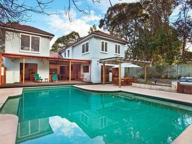 2 Luxor Parade, Roseville NSW 2069