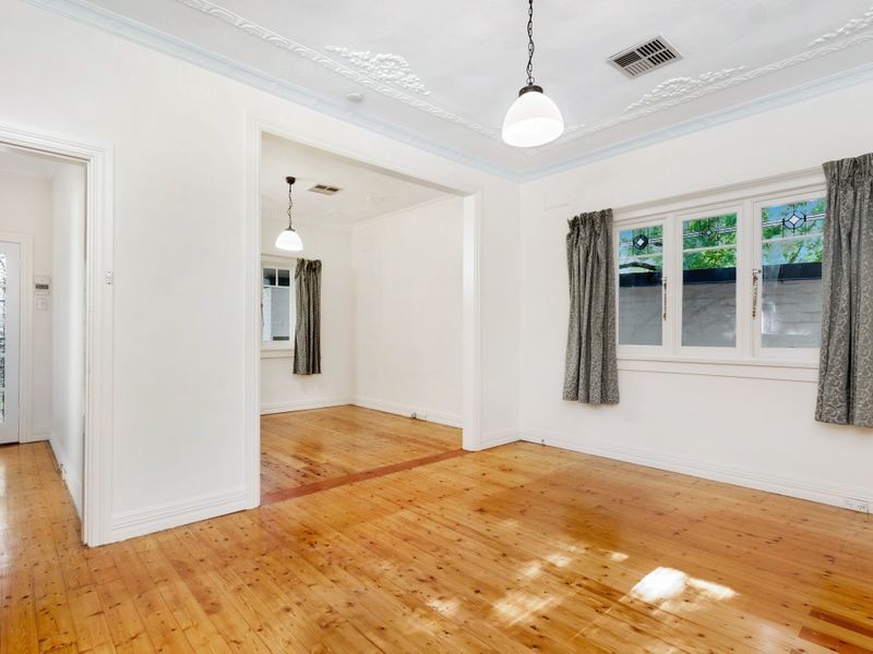33 Malvern Avenue, Roseville NSW 2069