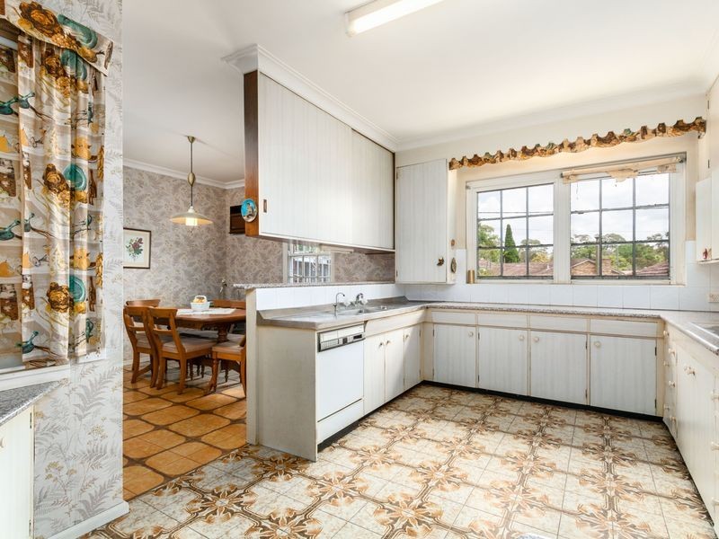 19 Sylvan Avenue, East Lindfield NSW 2070