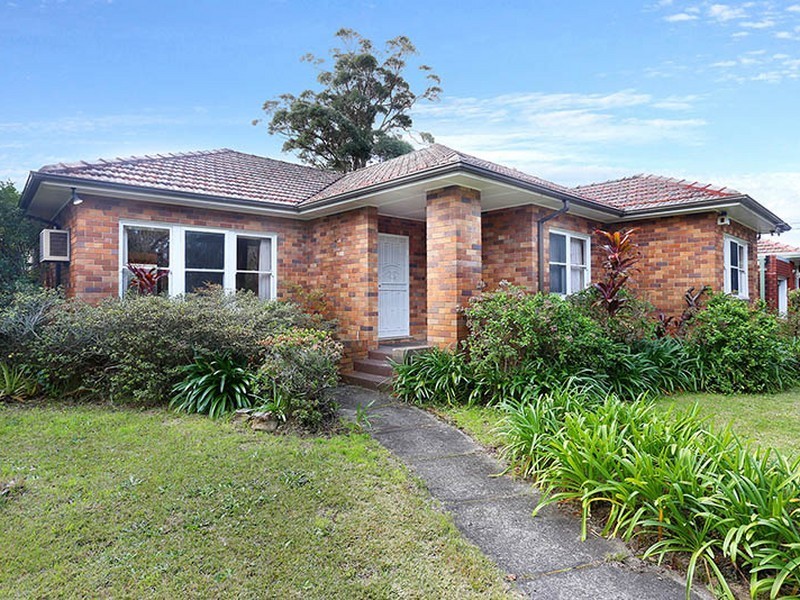 32 Clanville Road, Roseville NSW 2069