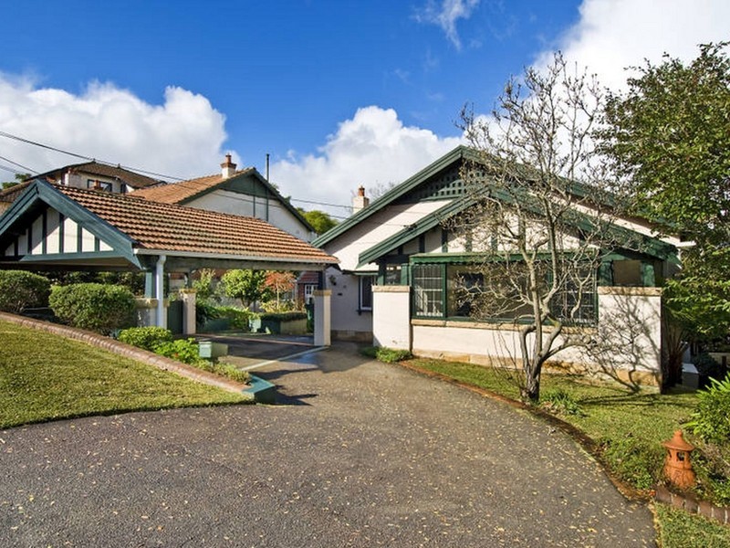 33 Dudley Avenue, Roseville NSW 2069