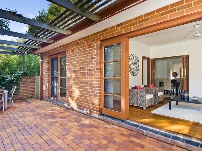 46 Carnarvon Road, Roseville NSW 2069