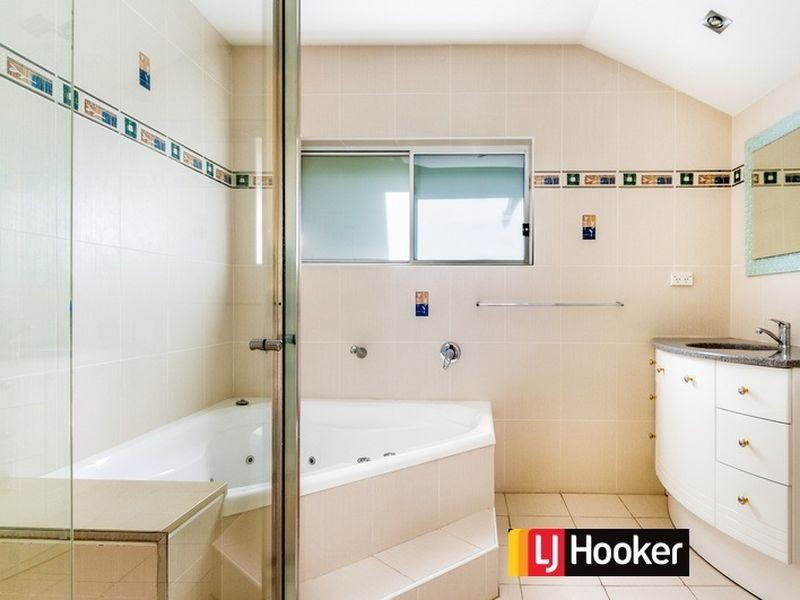 67 Griffith Avenue, Roseville Chase NSW 2069