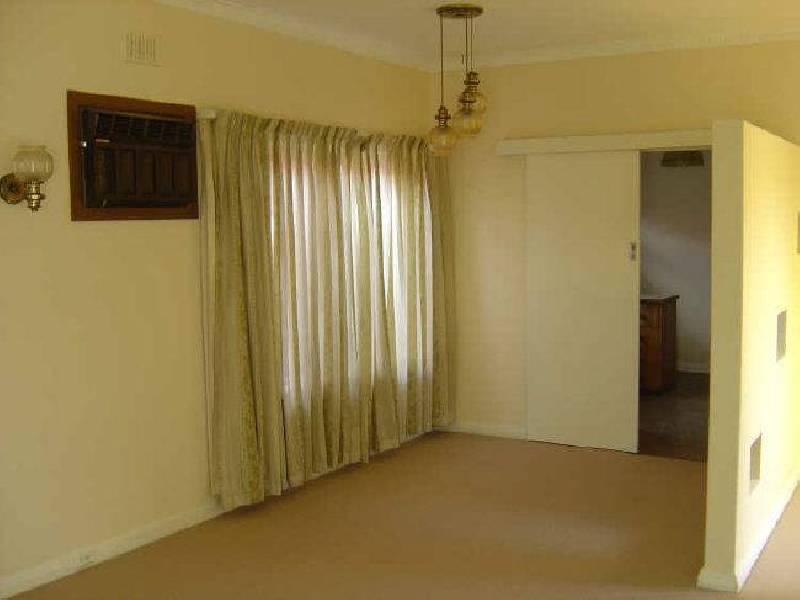 43 Malwa Street, Osborne SA 5017