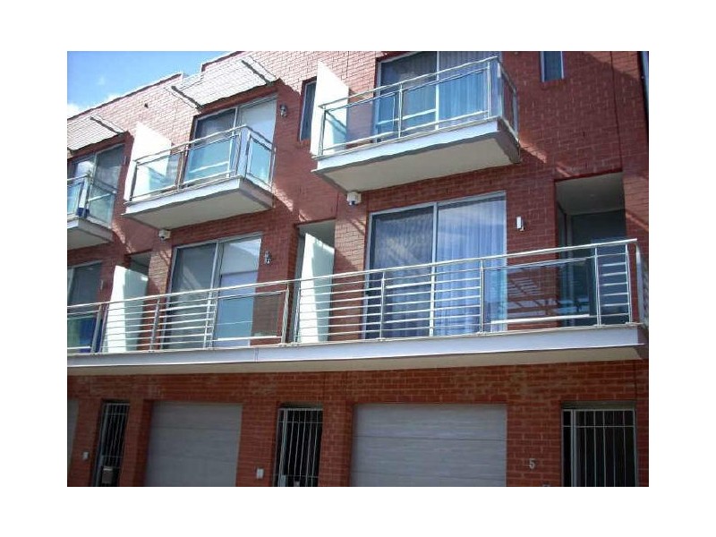 5 Toms Court, Adelaide SA 5000