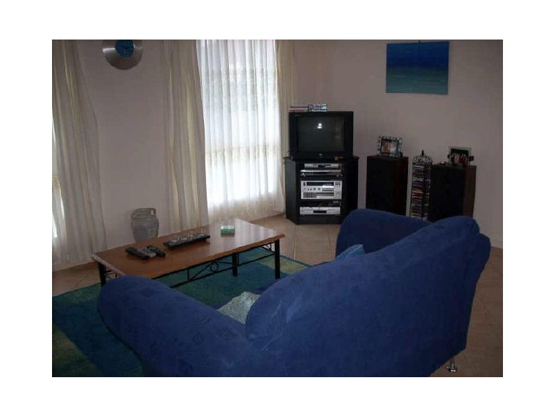 2 Nesbit Street, Albert Park SA 5014