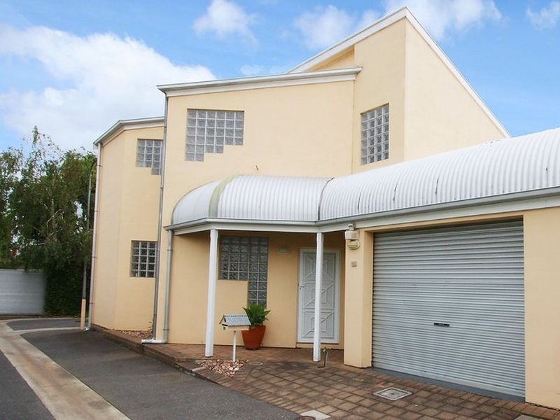 28 Tomsey Lane, Adelaide SA 5000