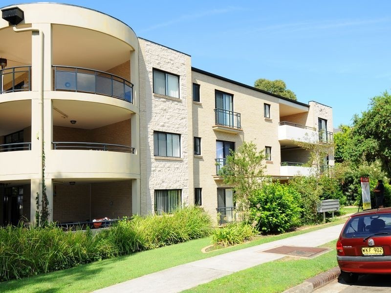 5/2-6 Shaftesbury Road, Carlton NSW 2218