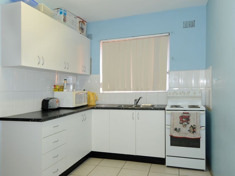 2/9 Allan Avenue, Belmore NSW 2192