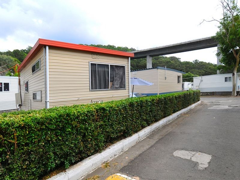 1 Menai Road, Woronora NSW 2232