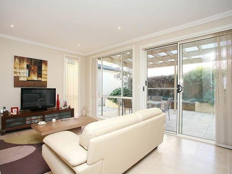 106 Linden Way, Bella Vista NSW 2153