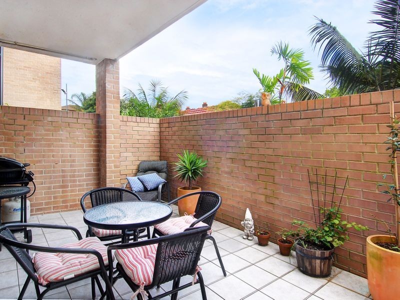 2/98 Mount Street, Coogee NSW 2034