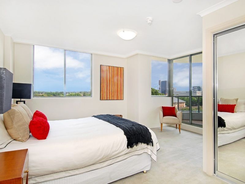 503/95 Brompton Road, Kensington NSW 2033