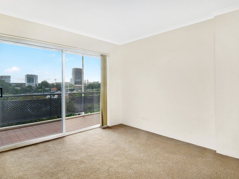 402/1-7 Gloucester Place, Kensington NSW 2033