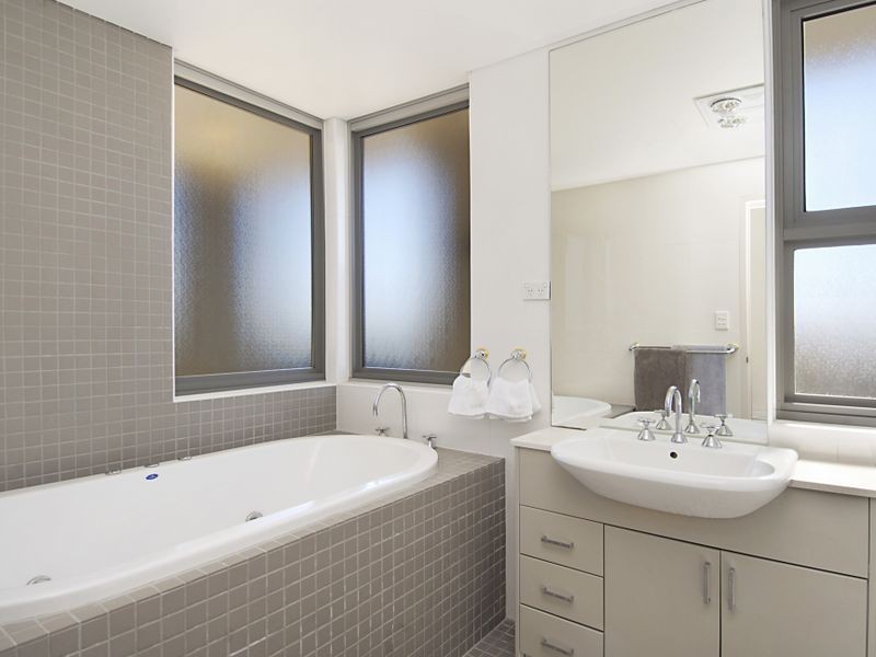 602/14-18 Darling Street, Kensington NSW 2033