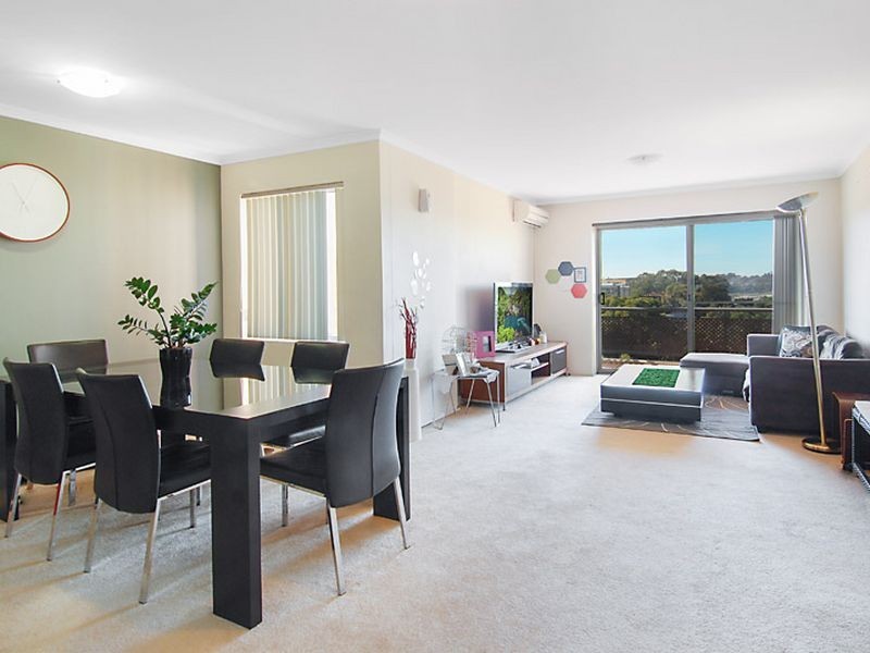 605/1-7 Gloucester Place, Kensington NSW 2033