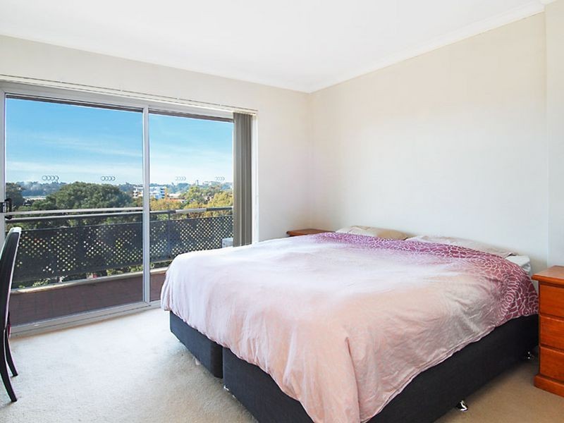 605/1-7 Gloucester Place, Kensington NSW 2033