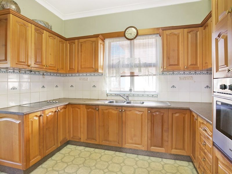 13 Cottenham Avenue, Kensington NSW 2033