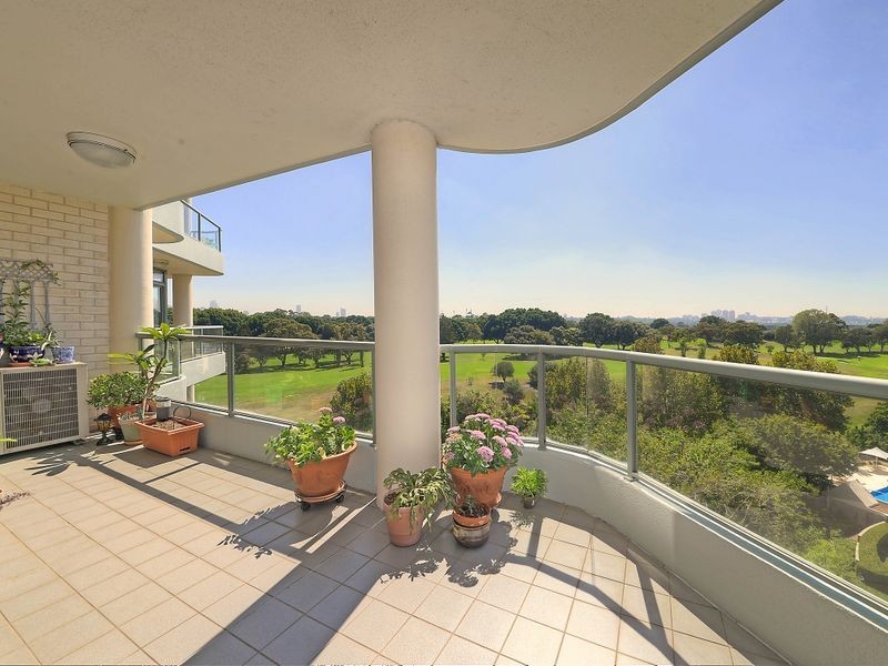 702/95 Brompton Road, Kensington NSW 2033