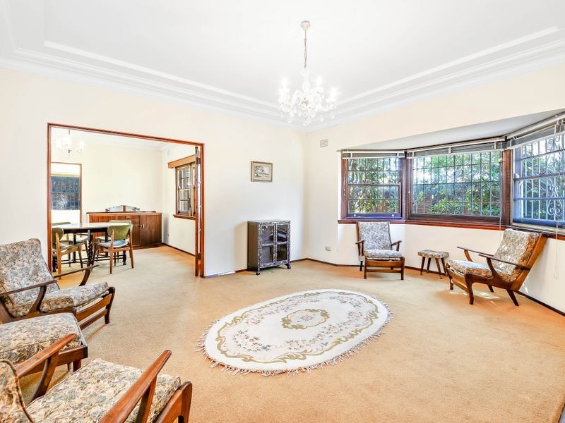 6 Koorinda Avenue, Kensington NSW 2033