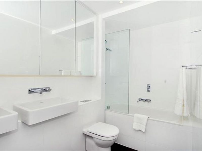 801b/260 Anzac Parade, Kensington NSW 2033