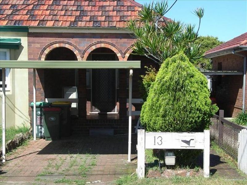 13 Ian Street, Maroubra NSW 2035