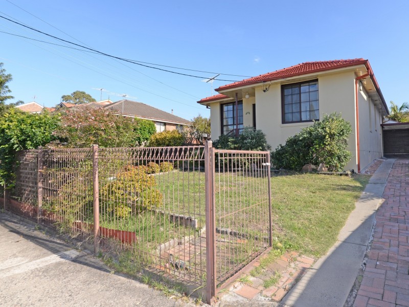 1303 Anzac Parade, Chifley NSW 2036
