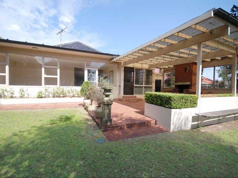 15 Salisbury Road, Kensington NSW 2033