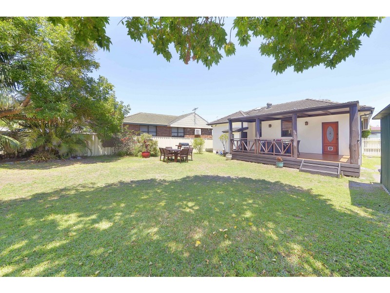 3 Hastings Avenue, Chifley NSW 2036