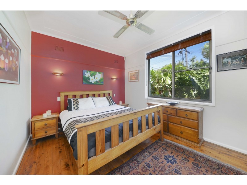 3 Hastings Avenue, Chifley NSW 2036