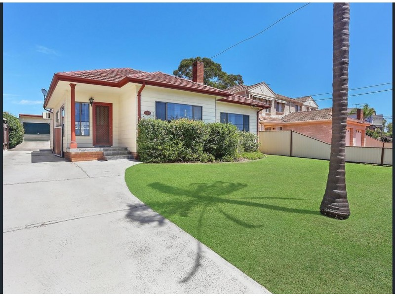 33 Morotai Road, Revesby Heights NSW 2212