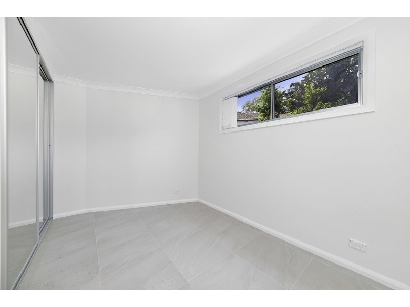 84 Macquarie Street, Chifley NSW 2036