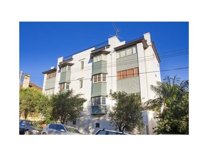 2/96A Dudley Street, Coogee NSW 2034