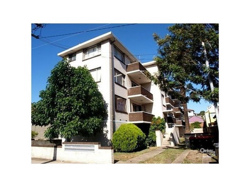 8/15 Doncaster Avenue, Kensington NSW 2033