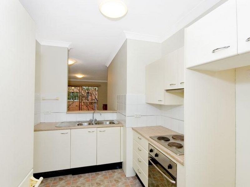 8/50 Anzac Pde, Kensington NSW 2033