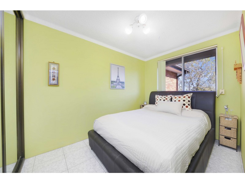 18/16 Grace Campbell Crescent, Hillsdale NSW 2036