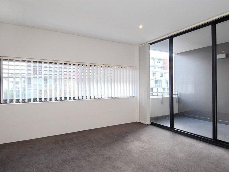 302C/254 Anzac Parade, Kensington NSW 2033