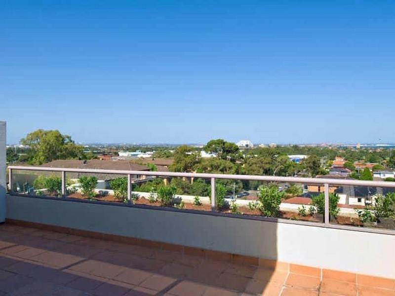 18/700-702 Princes Highway, Kogarah NSW 2217